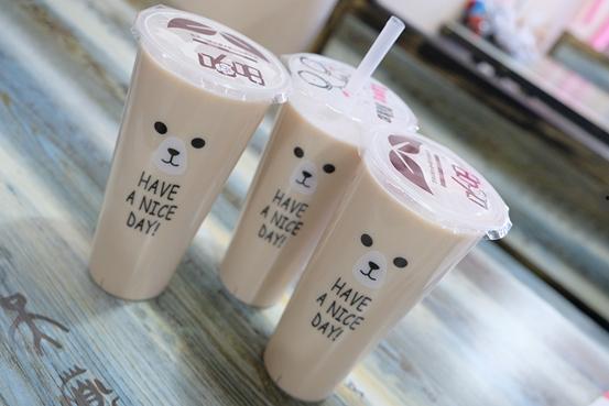 手捧奶茶照片,手捧时光的美好瞬间