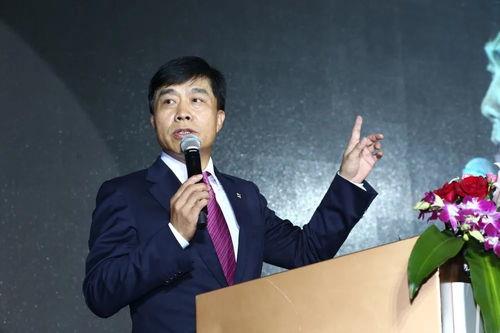吴一坚背景,从商界奇才到慈善家，财富与公益的双轨人生